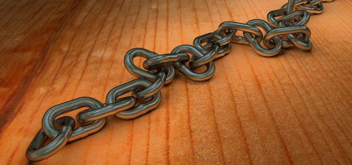 chain links
