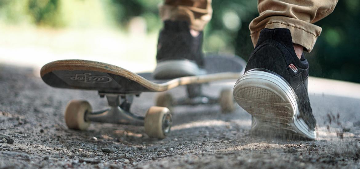 skateboard